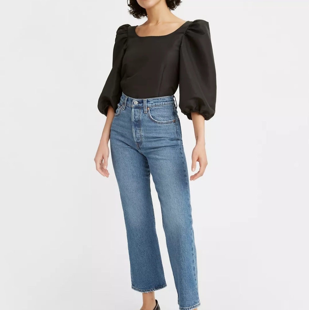 Levi's Ribcage Cropped Bootcut Jeans - Picture 4 of 6